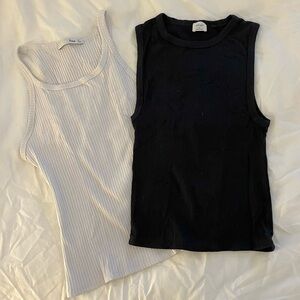 Bundle of two Aritzia Wilfred tank tops